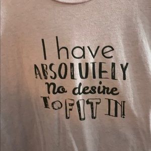 Tee shirt